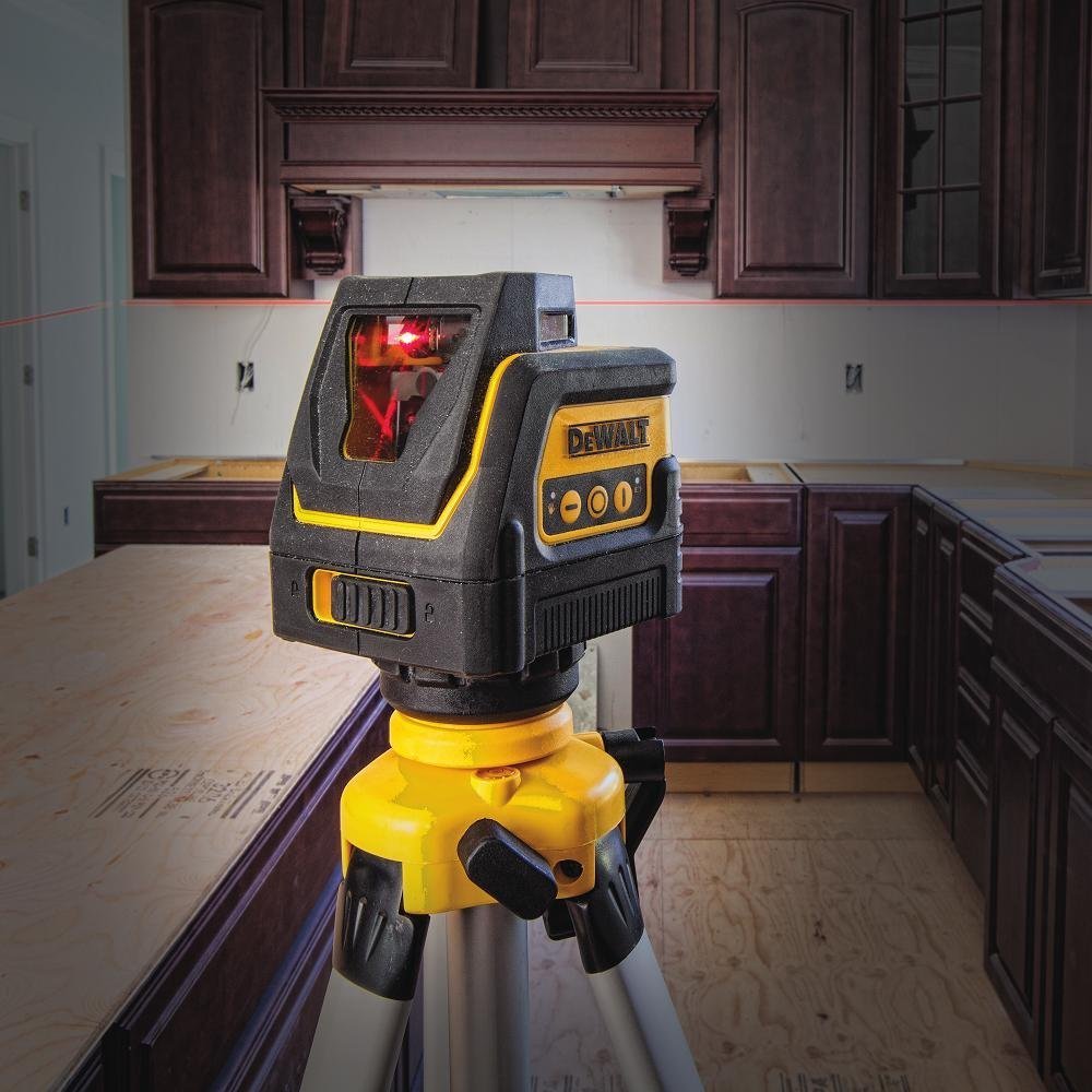 Уровень лазерный DeWalt DW0811 купить | ELMIR - цена, отзывы ...